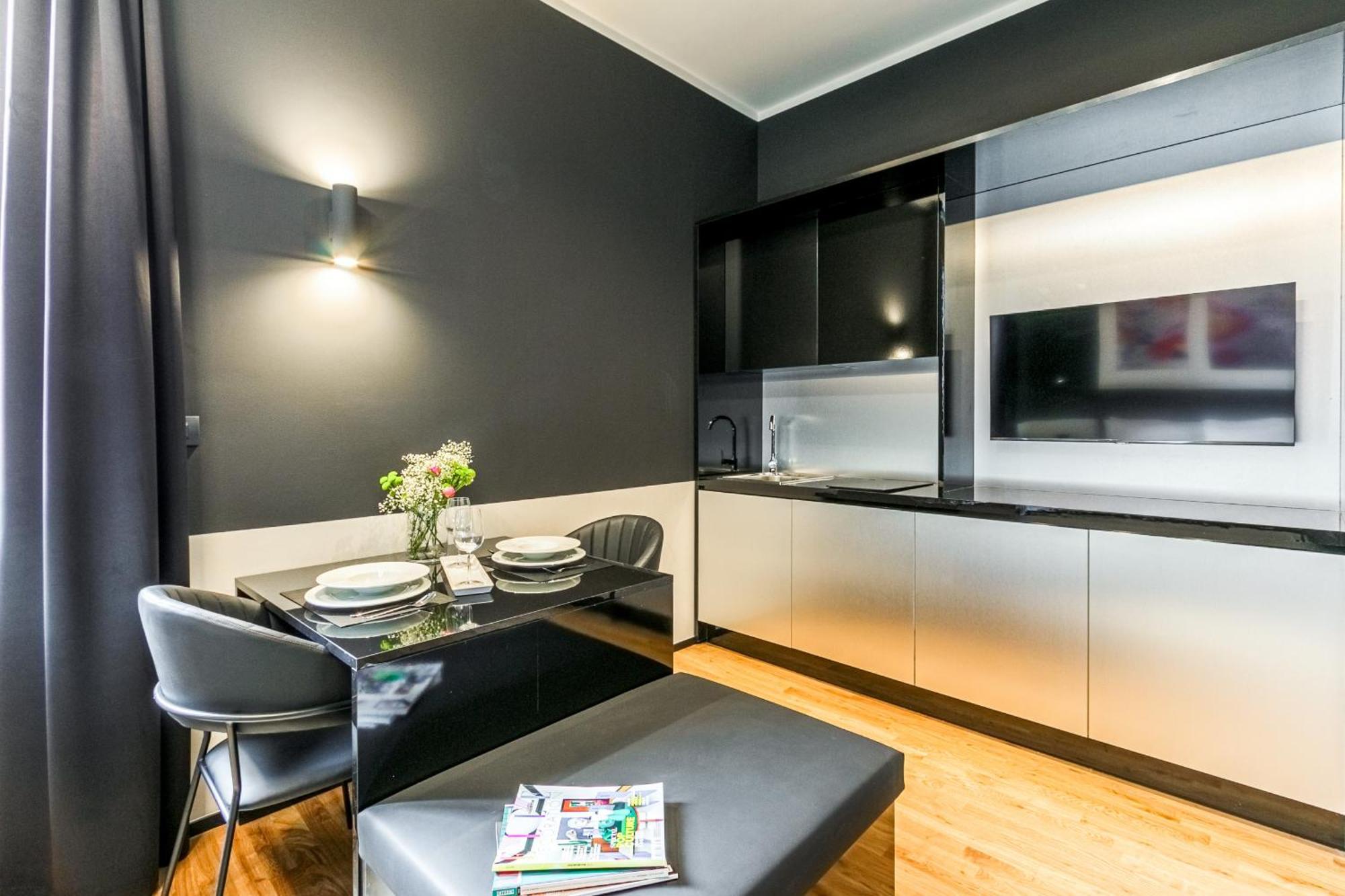 Palazzo Quantum 1 Apartment Milan Exterior photo