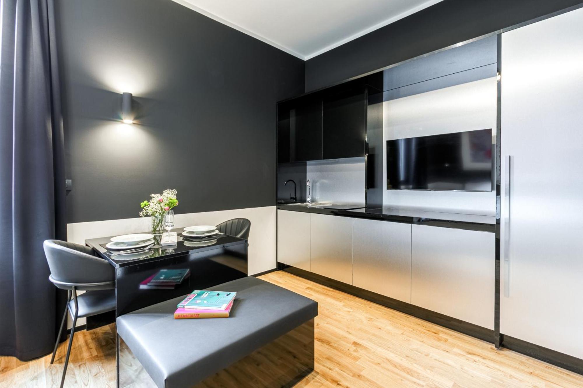 Palazzo Quantum 1 Apartment Milan Exterior photo